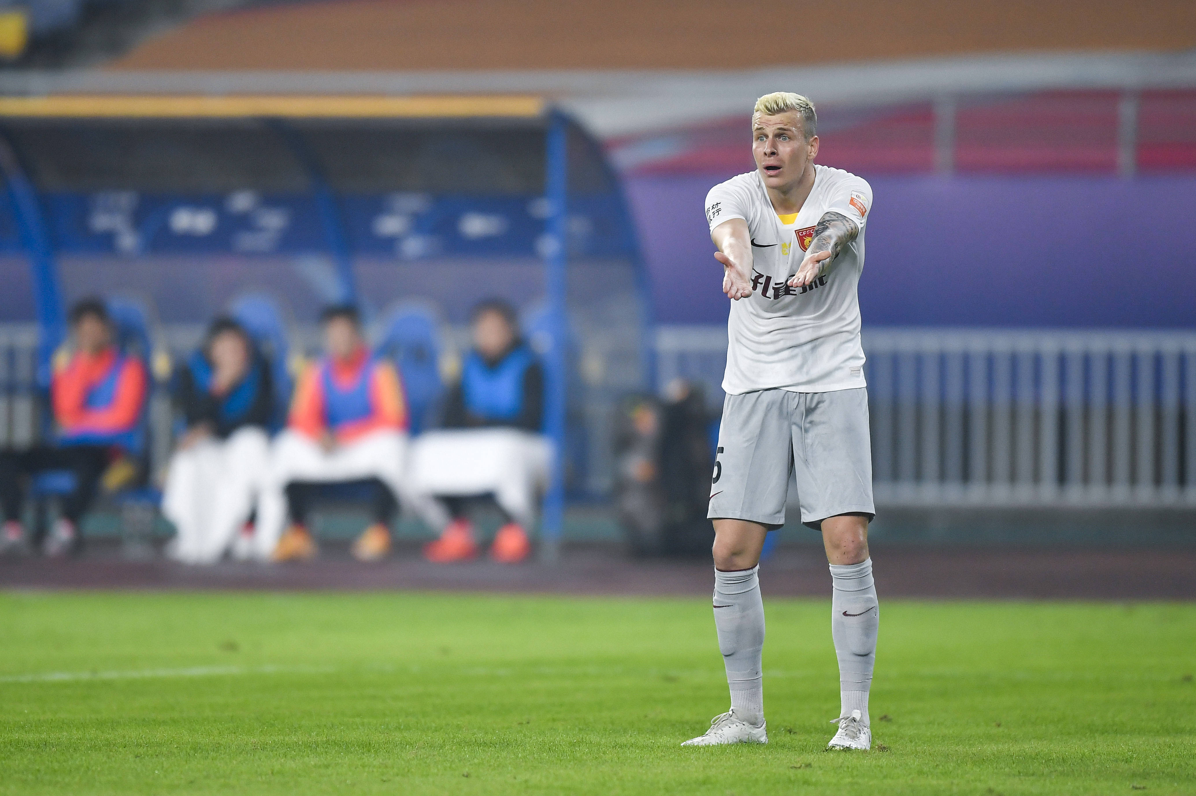 JDB官网入口|
足球——中超：河北中原幸福队无缘四强(图6)