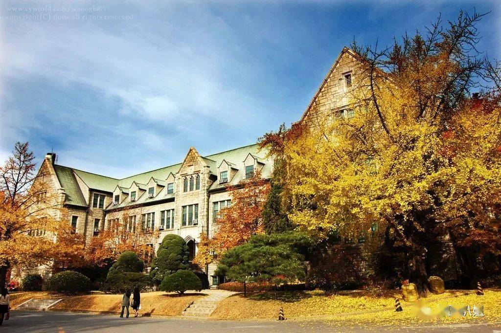 韩国大学秋天景色大赏 有多美?_校园