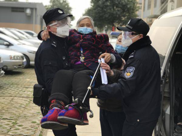 @iPhone|@iPhone12，蓝色，还是我们专业