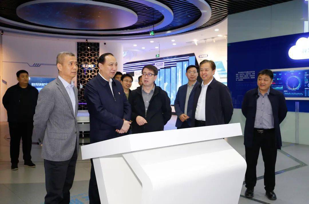 市委常委,组织部长张涛莅临新乡投资集团督导调研基层