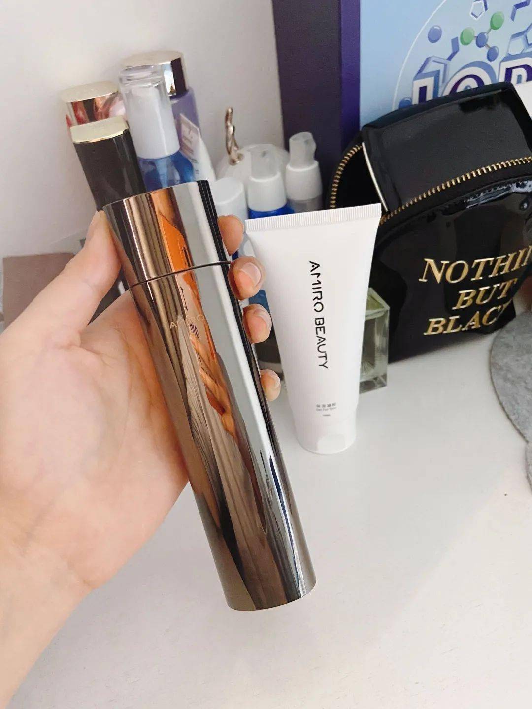 爱用|我的化妆台C位 | 国货之光!美容编辑的C位爱用正式成团出道!