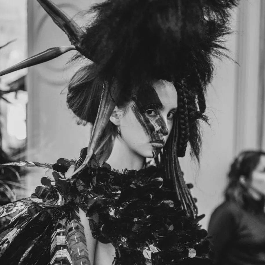 Noir|谁的粉色浴花？实验系设计鬼才Noir Kei Ninomiya用黑与粉打开你的少女心