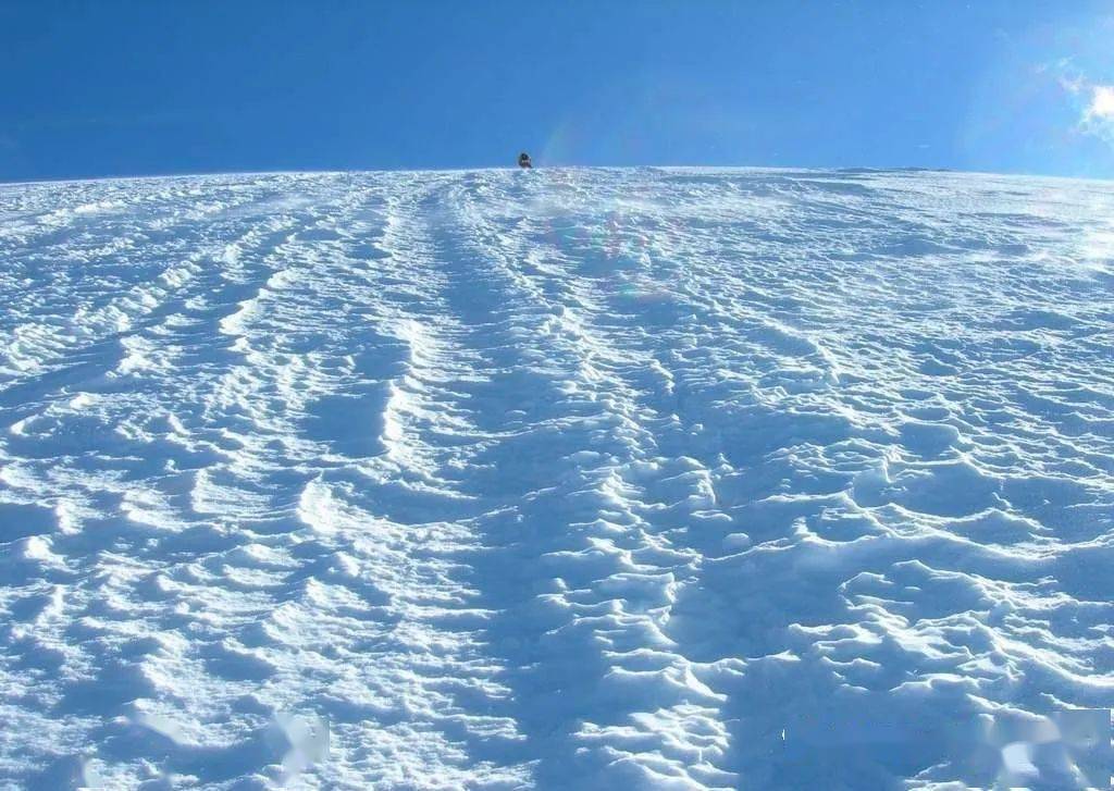 云南哈巴雪山登顶记
