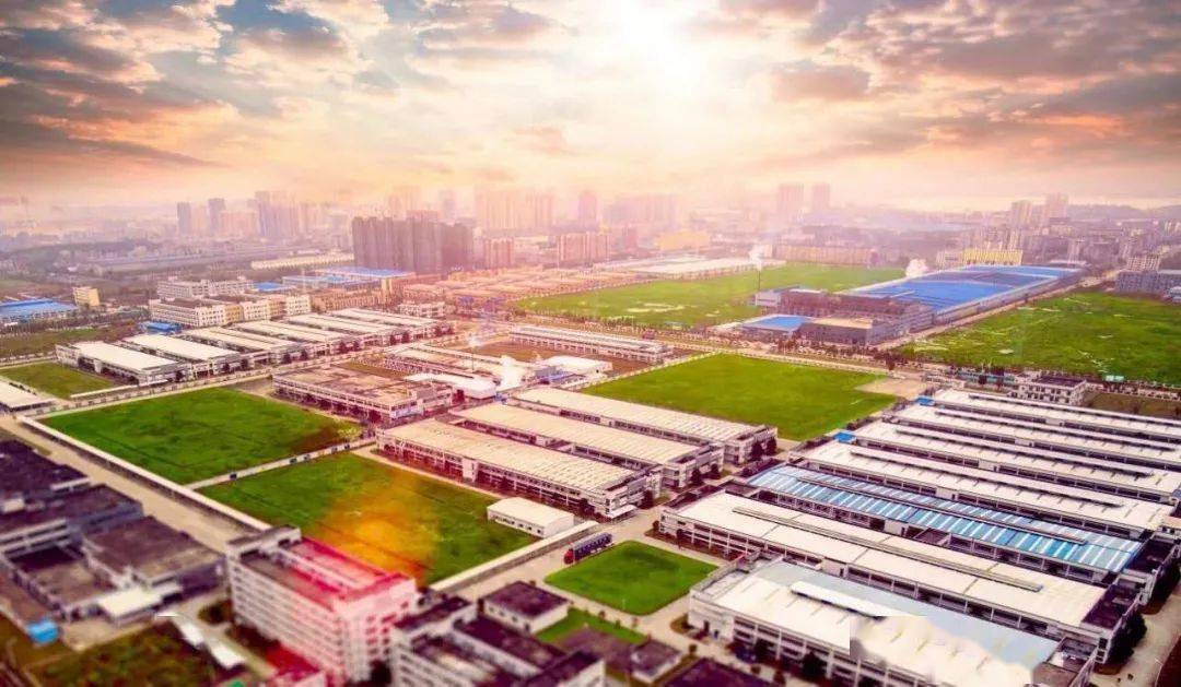 阳新gdp_阳新一中图片(2)