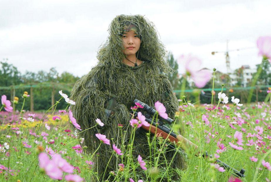 西南还原度最高"刺激战场"竟然是在一片花海里_游戏