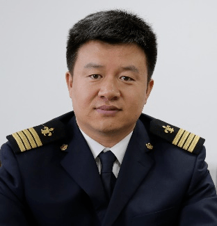 榜上有名杨炳栋引航是我热爱的职业航海是我不变的情怀