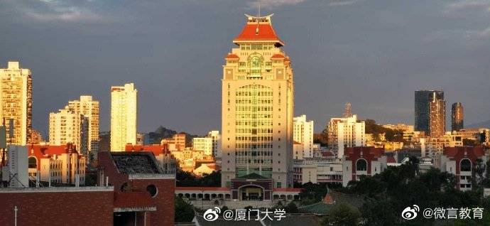 校园|重阳登高赏校园秋景