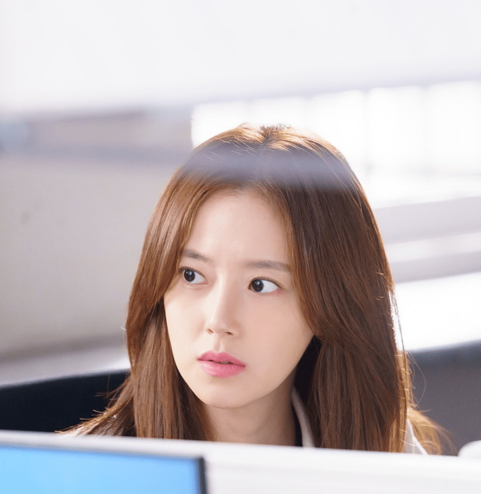 瑞小美|答应我，下次剪头发带着BLACKPINK的新专辑去好吗？