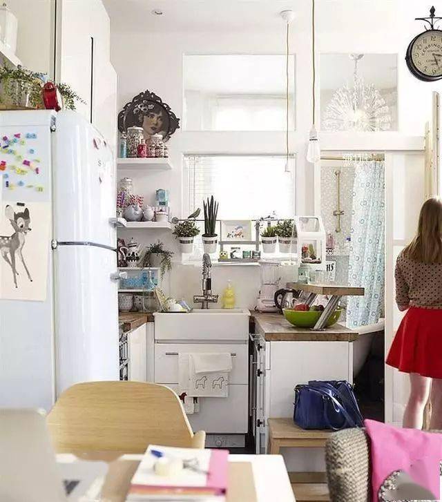 空间|环球家居?同样是蜗居，看看法国妹子是怎么布置浪漫小屋的