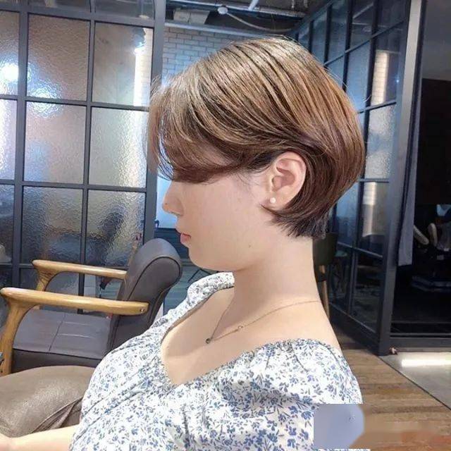 女生|美感短发，剪短发的女生更性感