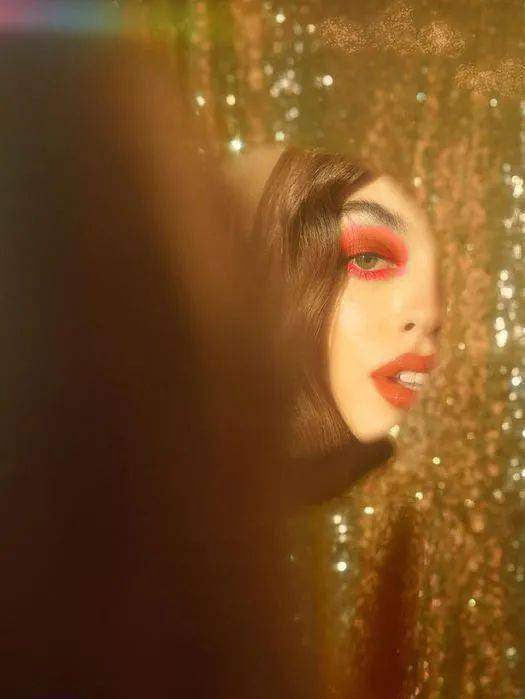 彩妆|2020圣诞彩妆,这些最值得买!