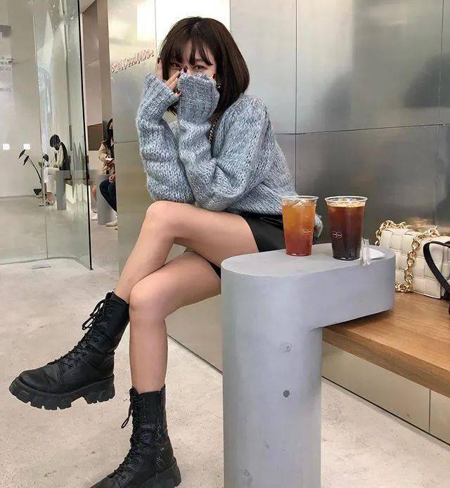 瑞小美|答应我，下次剪头发带着BLACKPINK的新专辑去好吗？