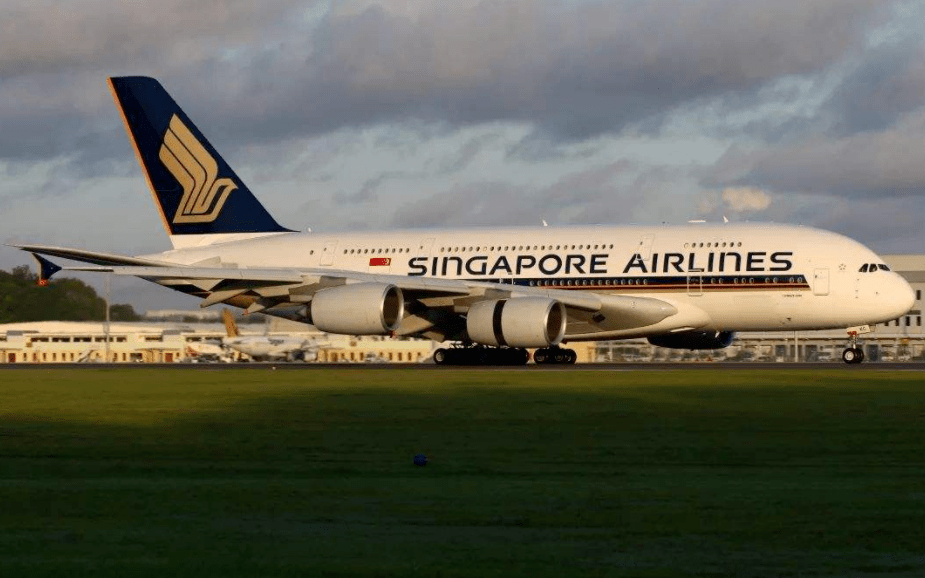 继"伪出国"航班后,新加坡航空推飞机餐厅!网友:窗户麻烦开一下?