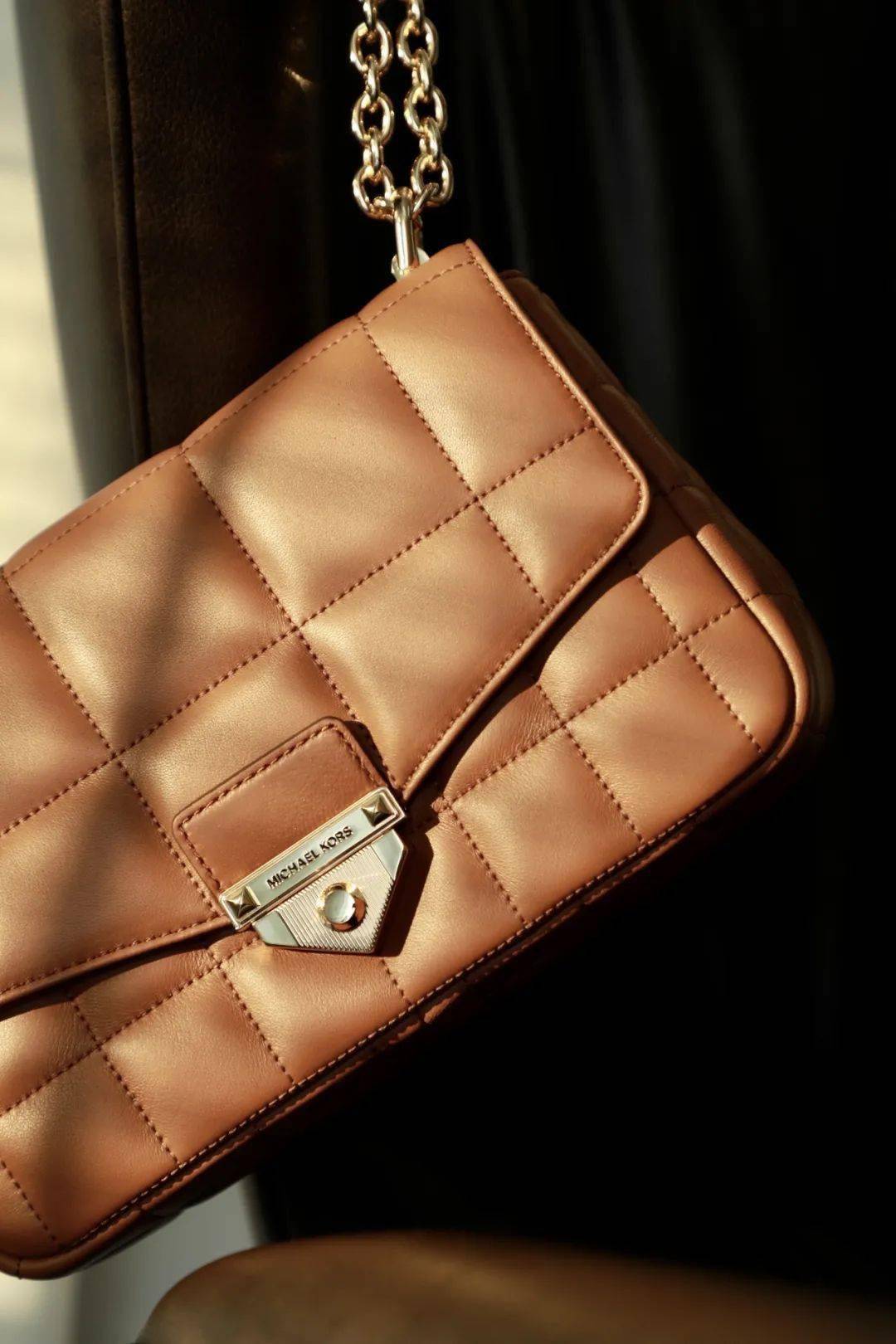 包已|MK和Coach的炸街新包已上线!