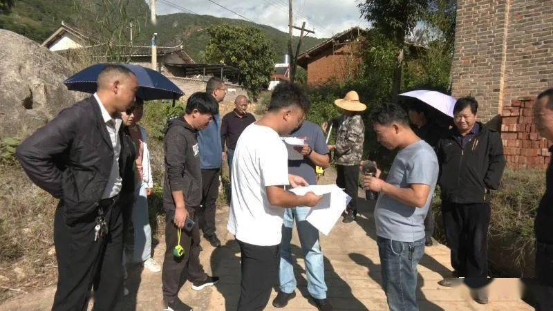 鹤庆县大中型水库移民后期扶持项目通过验收