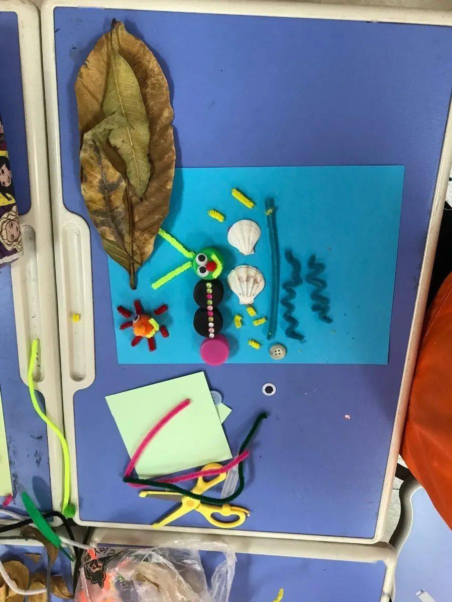 绿色生活等深入浅出地向在场的小朋友科普环保低碳知识和生态文明思想