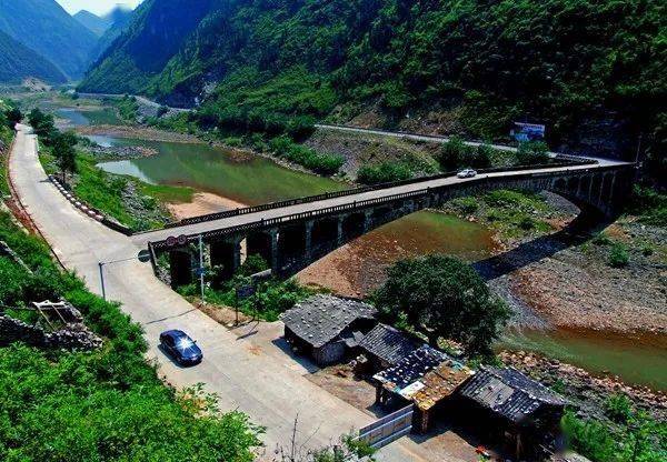 丰都龙河"八景"参选景点之印象三建