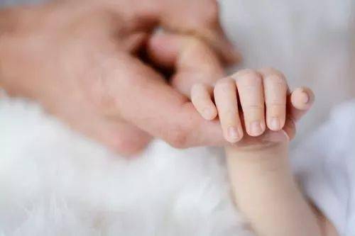 如何练习手腕发力 2fb72308881546d58e85702a25ce3add.jpeg