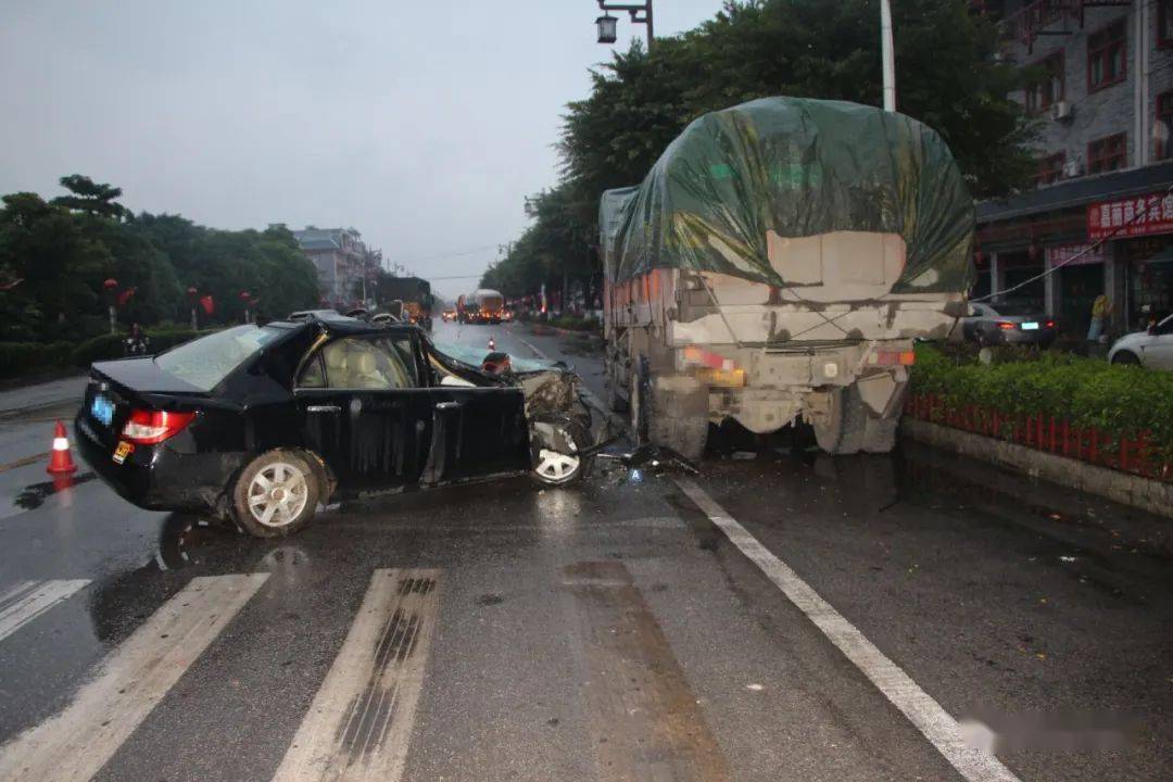 2天内多起事故,致3人死亡!交通安全要时刻牢记!