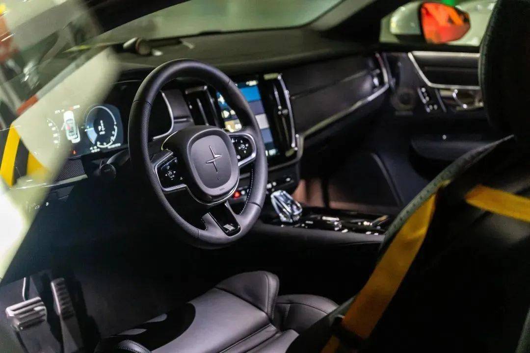 极星polestar价目表 20f6e5b5cf3a4fa59b41a9e763c8262a.jpeg