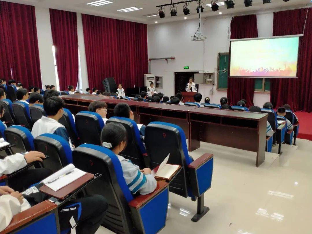 自律委员会是干嘛的 3c050341112943c383b378e10335dd3f.jpeg
