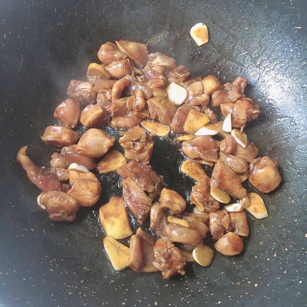 懶人一鍋端，菜飯一鍋出，簡單好吃又營養，我家每周做一次！ 熱愛美食 第15张