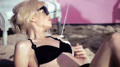 皮肤|雅顿身体乳涂一次，清爽一整天，让皮肤比丝绸还滑！全身亮成聚光灯！