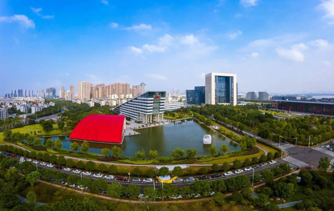 武汉在汉人口_武汉地铁出人口图片(3)