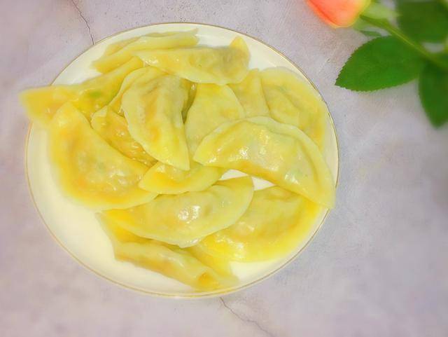 羊肉馅饺子怎么调制 47814fa47fd24950849bae7371fcfb13.jpeg