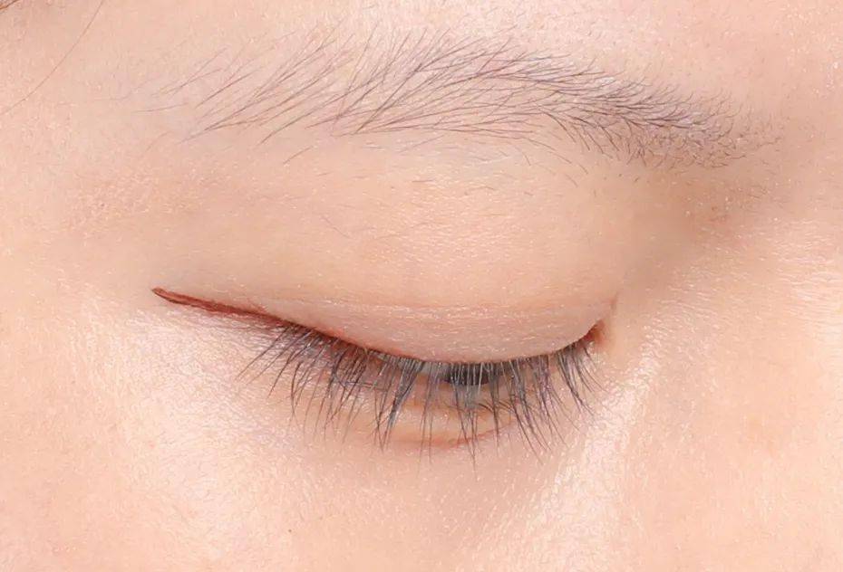 实测|真人实测 | 这些网红化妆技巧，害我差点毁容了……