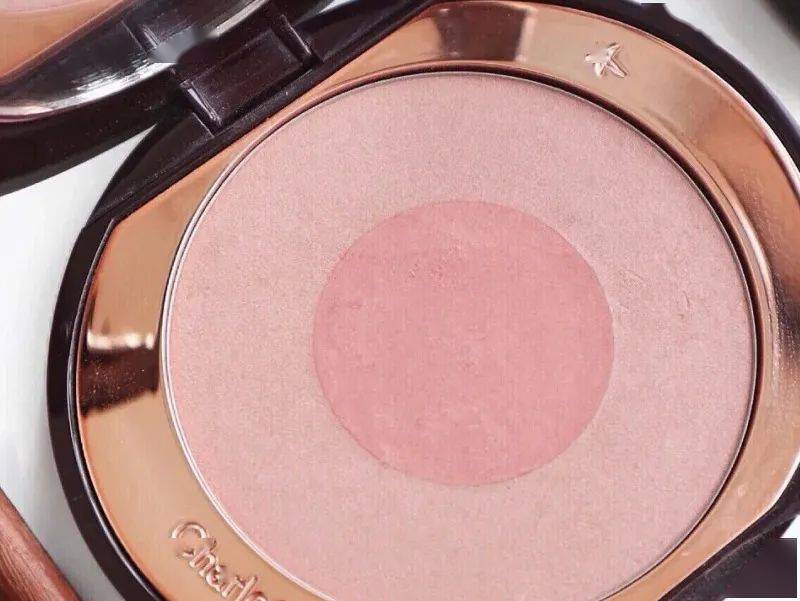 初代网|伪豪门！爱艳压！初代网红晚晚也能逆袭翻身？