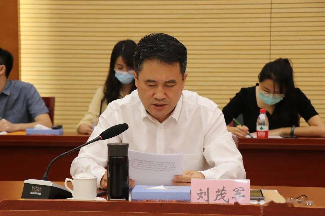 镇党委委员刘茂军传达了习近平总书记在纪念中国人民志愿军抗美援朝