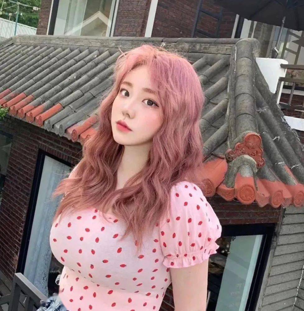 梦幻|发色分享|酷中带甜人间芭比，梦幻又魅惑的浪漫粉，绝美！！