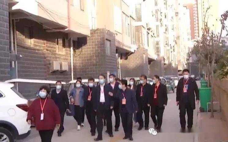 人口普查普查员风采_人口普查普查员证