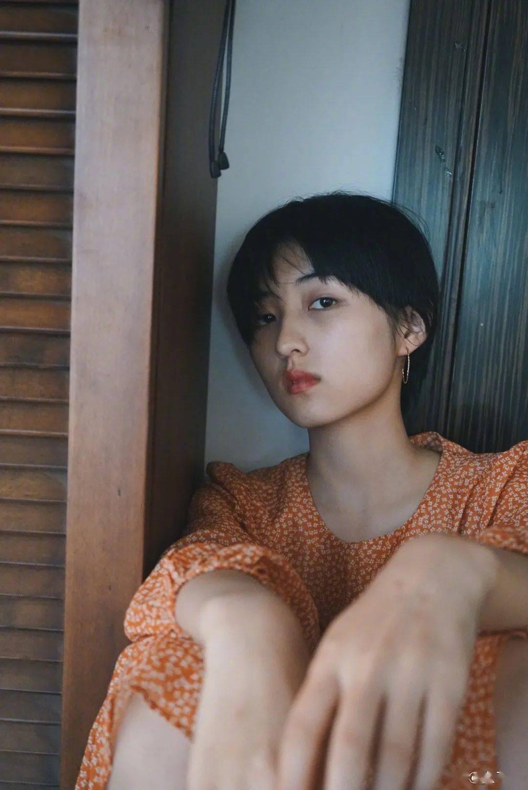 肌肤|想像子枫、娜比和孙千一样嫩，素颜感妆容的秘诀得知道！