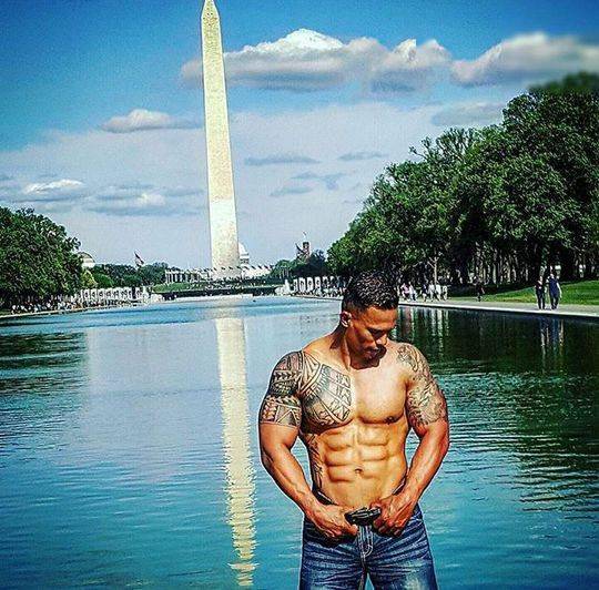 健身|美国大兵变态的肌肉训练，看完大写的服......