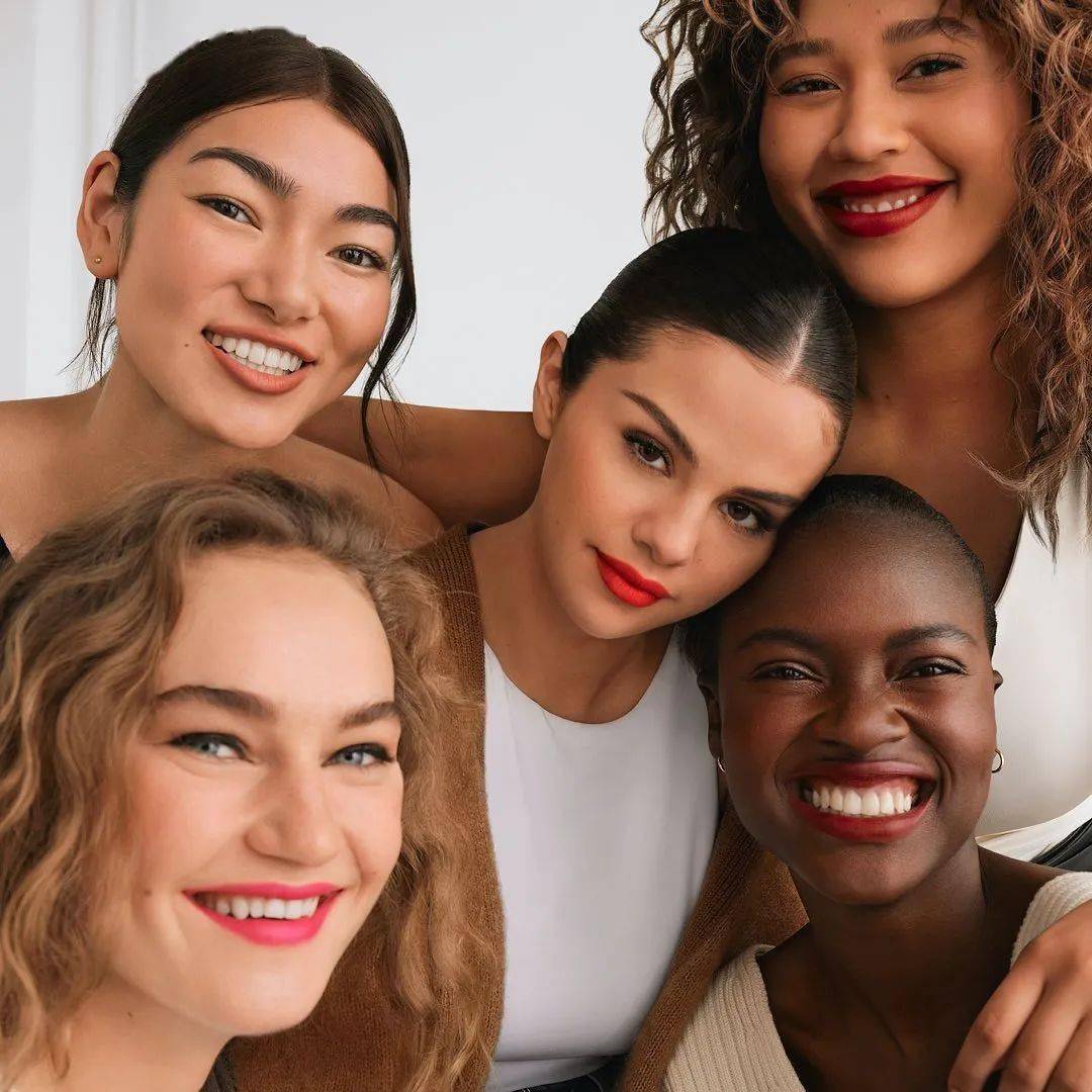 Rare|患病抑郁的赛琳娜，终于又美回来了！