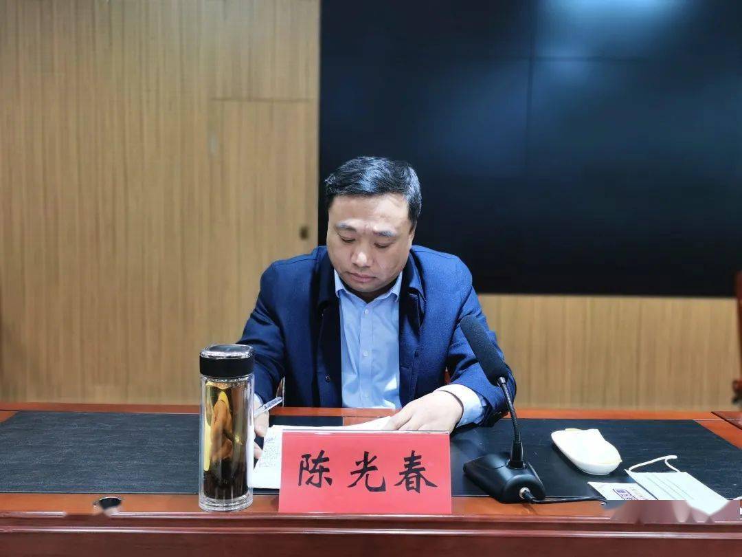 德州市委组织部副部长刘刚宣读德州市委调整决定并讲话.