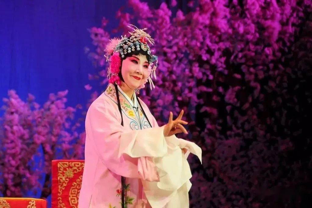 花鼓小调《放风筝》| 著名花鼓戏表演艺术家贺艾芸演唱