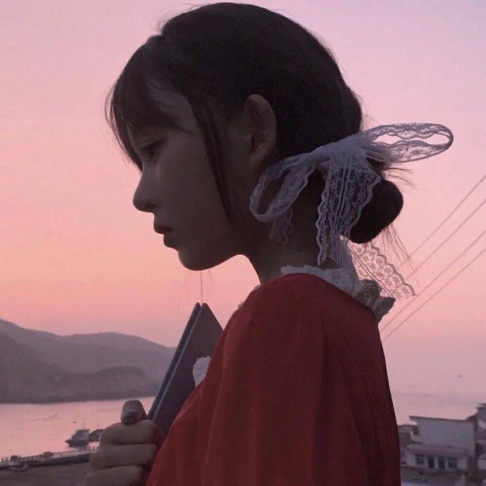 什么时候能感受到被爱 ae37b8ed4f4047b78f308b68ebef399c.jpeg