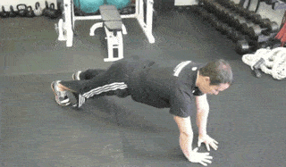 肩胛|迪丽热巴的这张照片,一点都不性感!