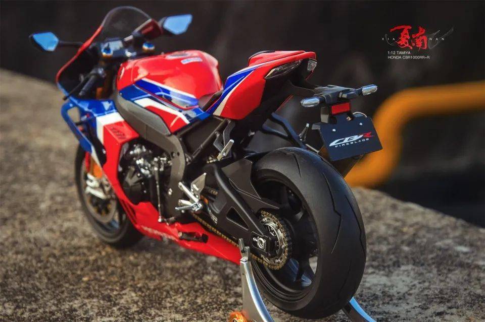 cbr-1000rr(2010),cbr1000rrr 田宫1:12 honda cbr1000rr火刃 by 夏南