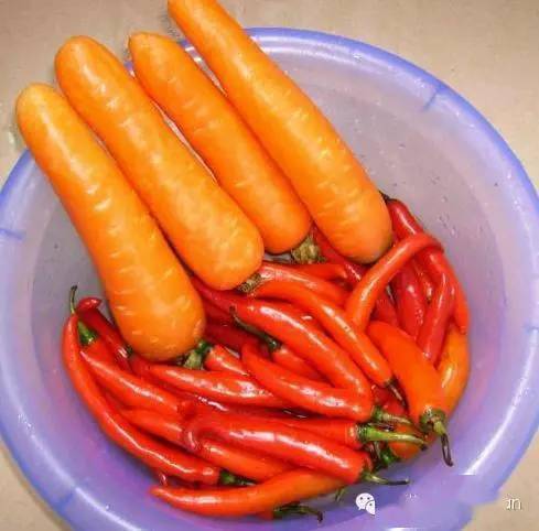 怎样腌辣椒好吃呢 795598ccc1c3426aab94ade6c4cdf202.jpeg