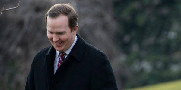 布莱恩·杰克|白宫又现超级传播？特朗普选举夜聚会又致2人感染