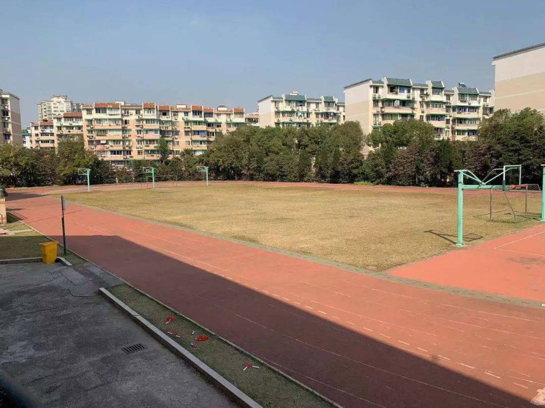 杭州市江心岛小学运动场地对外开放啦