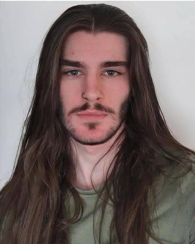 长发|一群喜欢留长发的男生各种po自拍，有些居然性感又妩媚啊！