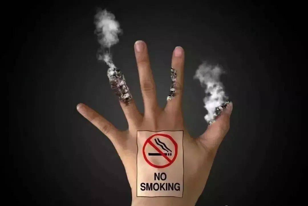 北京市控烟协会在众多手势中遴选出3个推荐劝阻吸烟手势—— 我介意