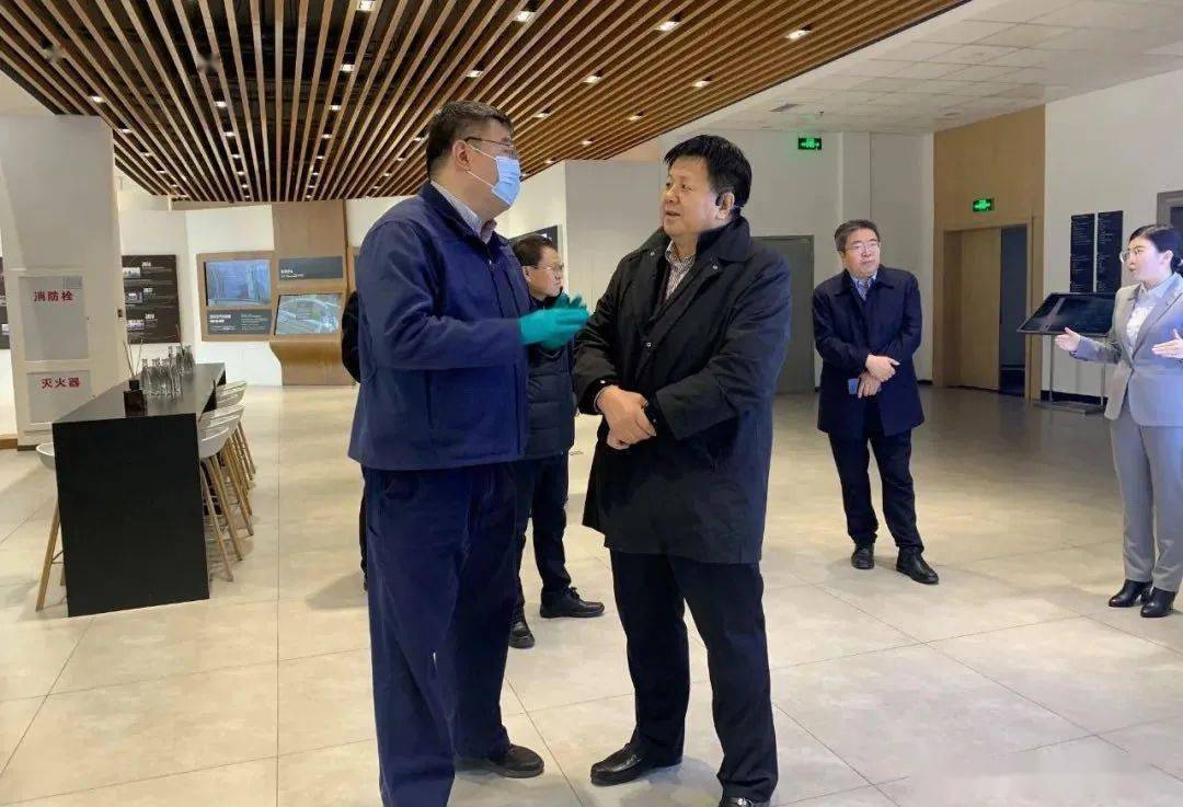 进出口银行李莅图 08b507972e864c61a5b5b0136471dc7c.jpeg