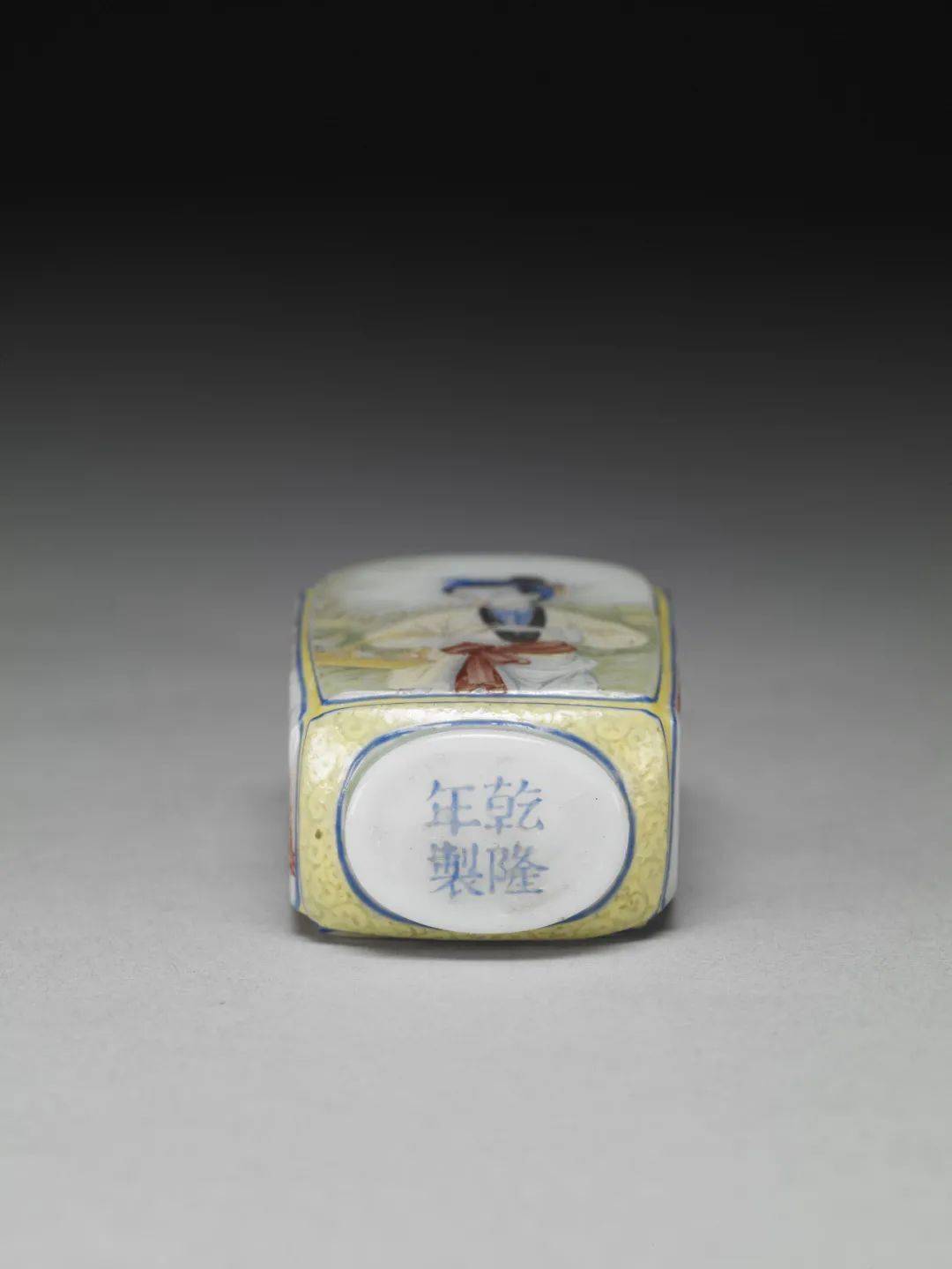 最新元素展讯|台北故宫藏清宫鼻烟壶特展(高清图)