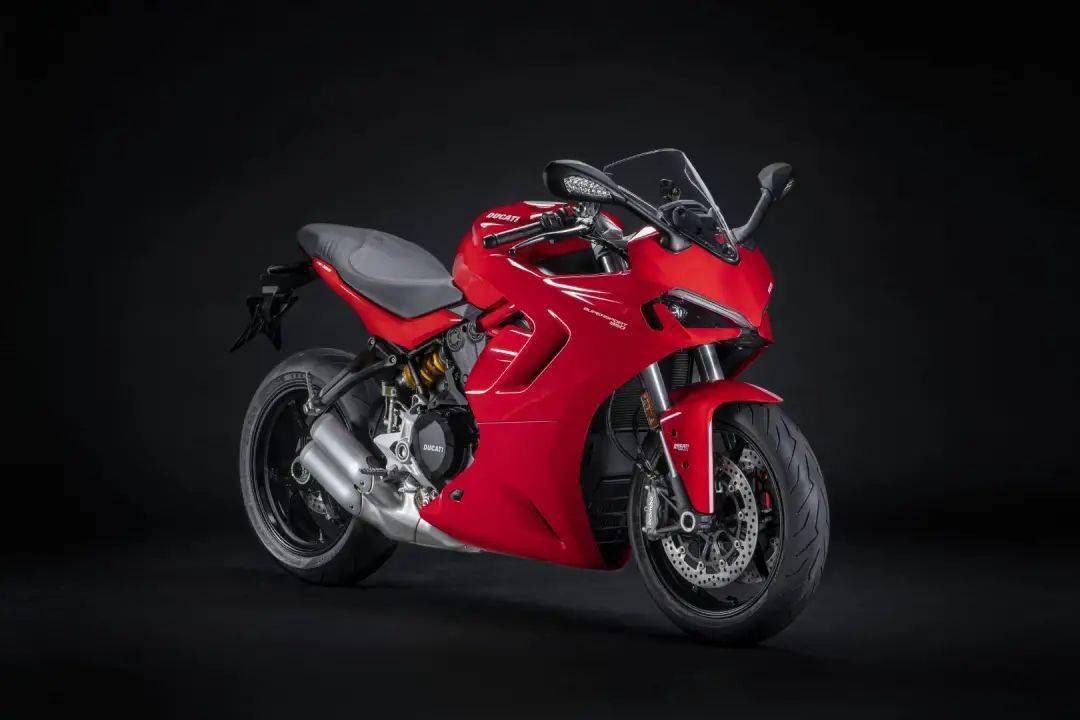 杜卡迪supersport950来咯加入更多panigale风格